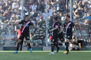 Cambio de escenario: Curicó Unido jugará Libertadores de local en el Monumental