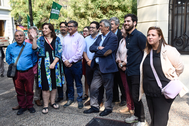 “Unidad para Chile” se llama la lista inscrita por el PS y Apruebo Dignidad para elección de consejeros constitucionales