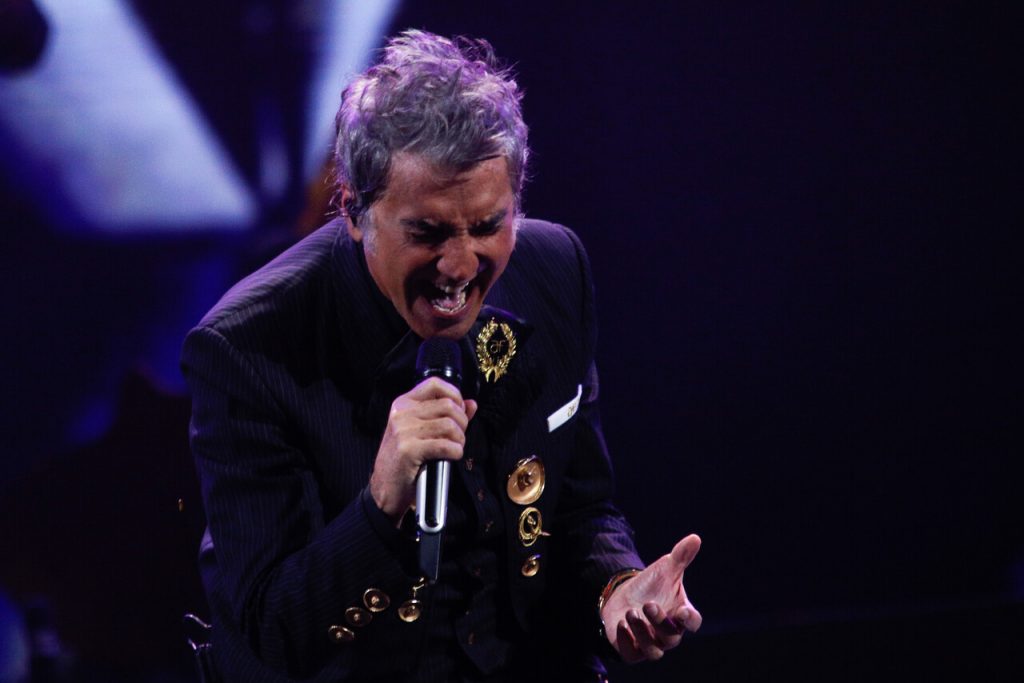 FOTOS | Las imágenes que dejó el show de Alejandro Fernández en el Festival de Viña del Mar 2023