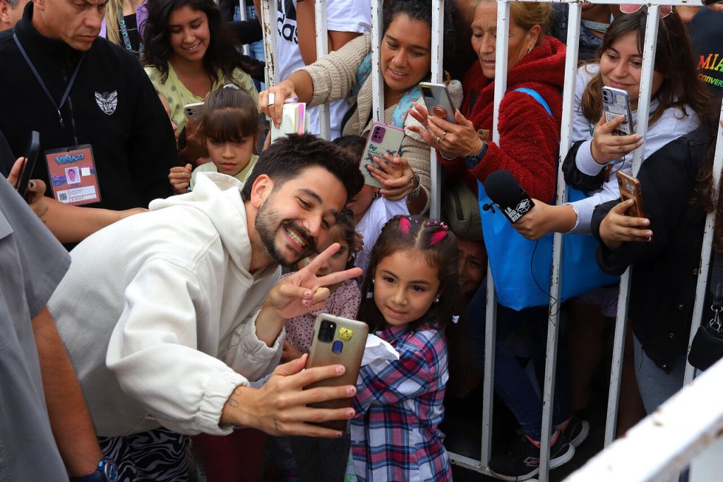 Camilo será parte del Festival de Viña del Mar este viernes: Evaluna Montaner lo acompañará
