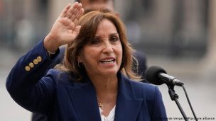 Boluarte reitera que no dejará la presidencia de Perú: 