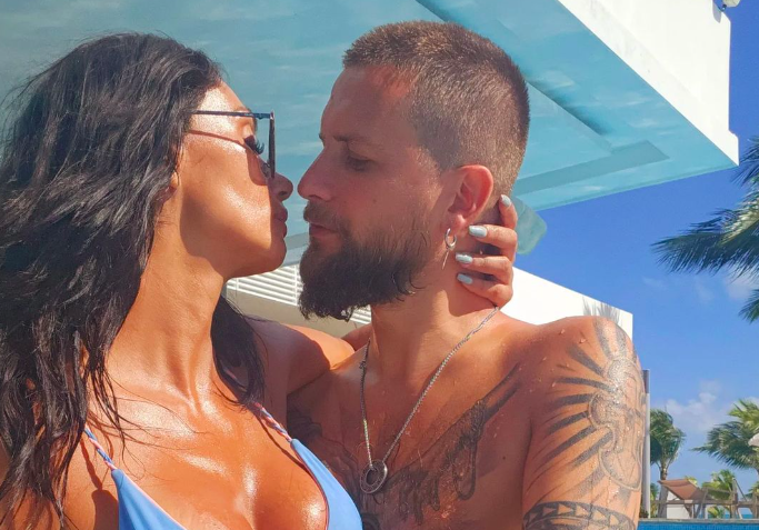 “Me cuesta decir lo que siento…”: Pamela Díaz sorprendió a Jean-Philippe Cretton con romántico video en sus redes sociales