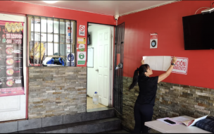 Cocinaban en el suelo: Seremi de Salud de Antofagasta emitió sumario a local de sushi