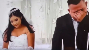 ¿Se arrepintió? Hombre lloró en su boda al ver a su ex con otro