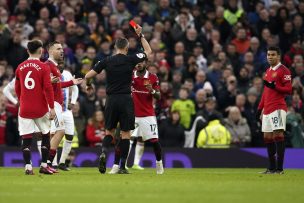 Se acabó el invicto: Casemiro recibe la primera roja directa de su carrera