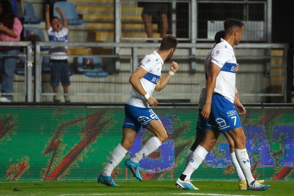 [Audio] Revive la goleada de la UC sobre Palestino con el vibrante relato de Martín Oyanedel