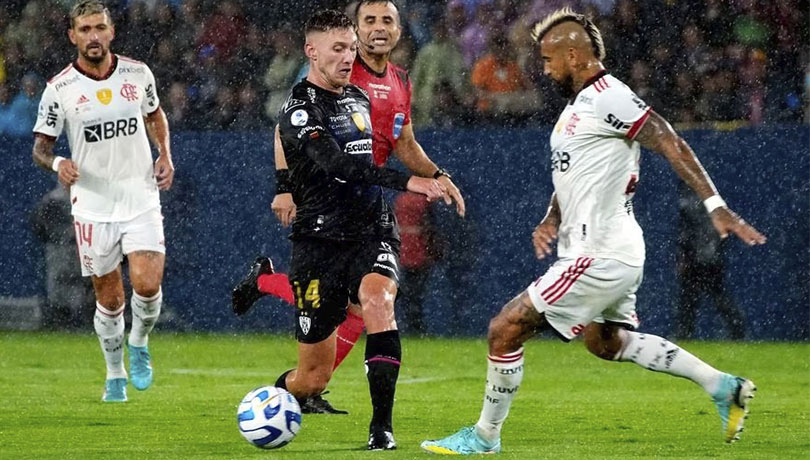 Vidal tras derrota en Recopa: “Nos quedan 90 minutos y trataremos de ganar este título”