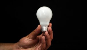Baja de voltaje se registró por una