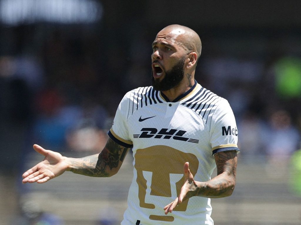 Complicada situación: Hacienda embarga propiedades de Dani Alves en España
