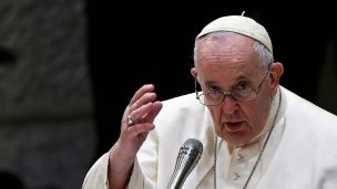 El Papa urge un alto al fuego en Gaza y pide pensar en 