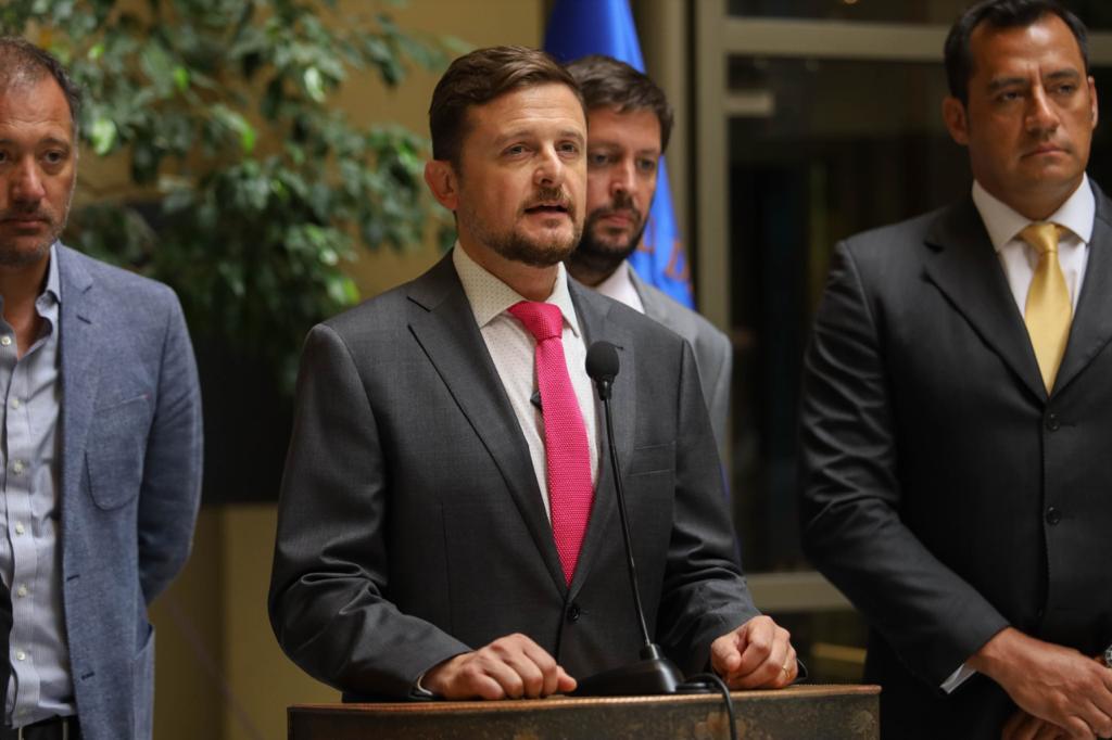 Diputado Schubert criticó la agenda educativa del Gobierno: “Es ajena a la realidad de los chilenos”