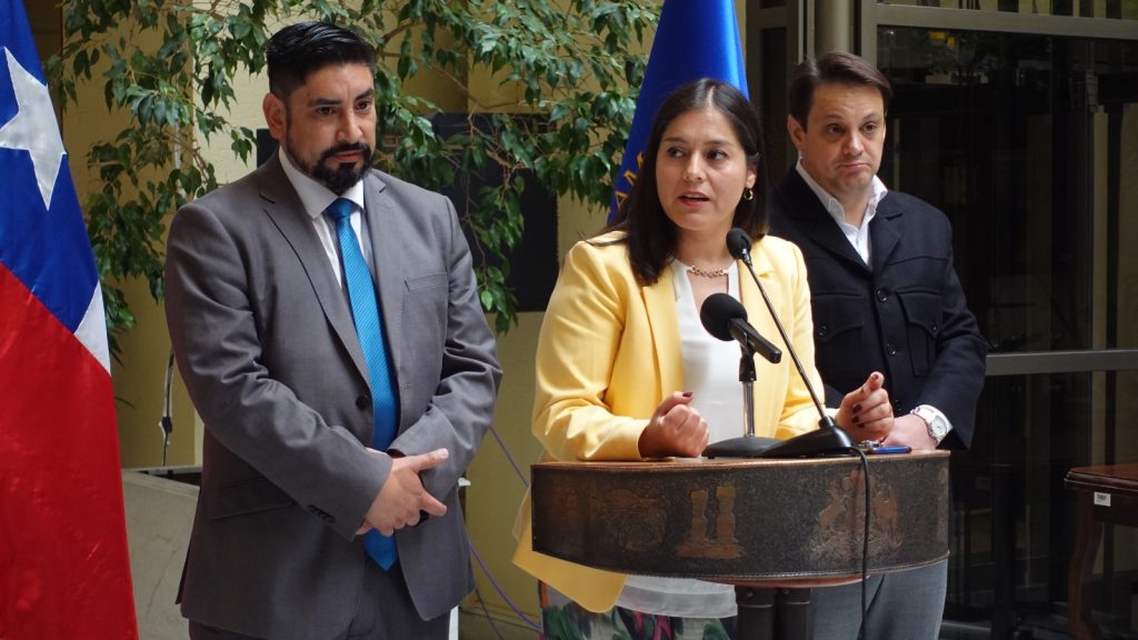 Parlamentarios conforman bancada en apoyo a la clase media: “Es un grupo transversal que está desprotegido”