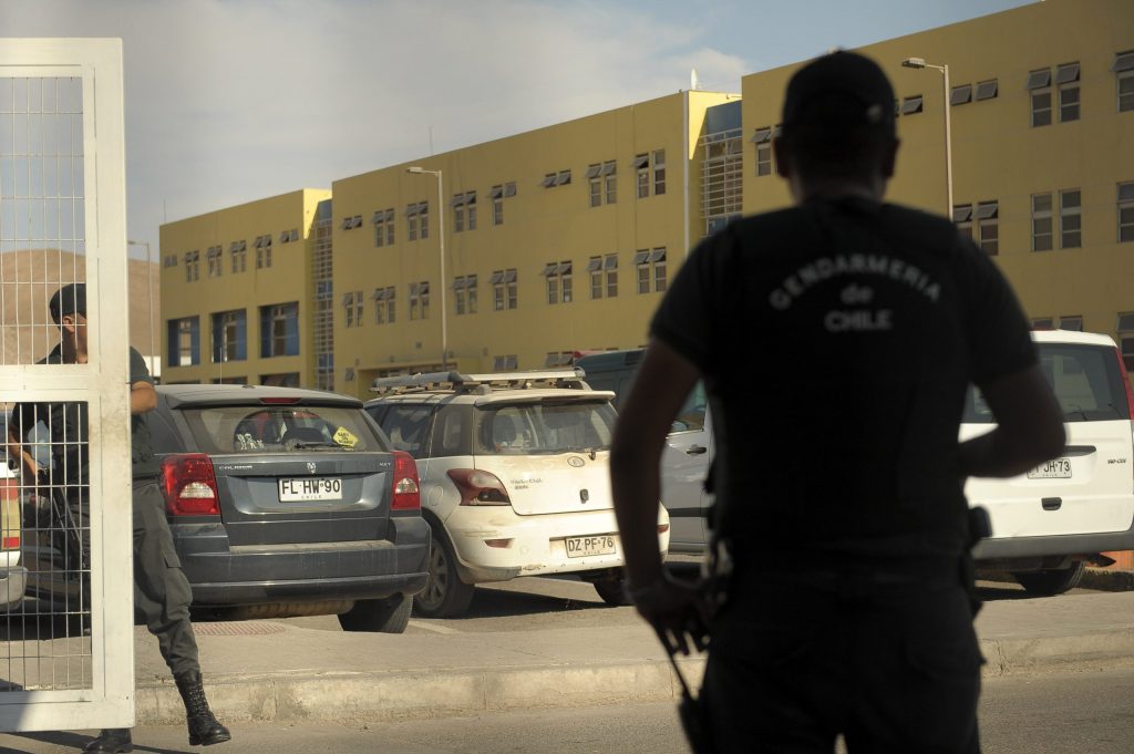 Denuncian agresión a imputado por muerte de cabo Salazar: gendarmes lo habrían golpeado “en varias ocasiones”