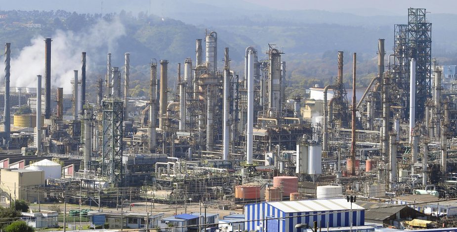 Vecinos reportaron fuerte “olor a gas” en Concón: Enap informó “incidente operacional”