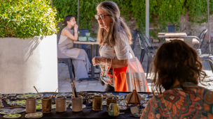 El litoral central se traslada a Providencia: Artesanos de El Quisco expondrán en el Centro Cultural Montecarmelo