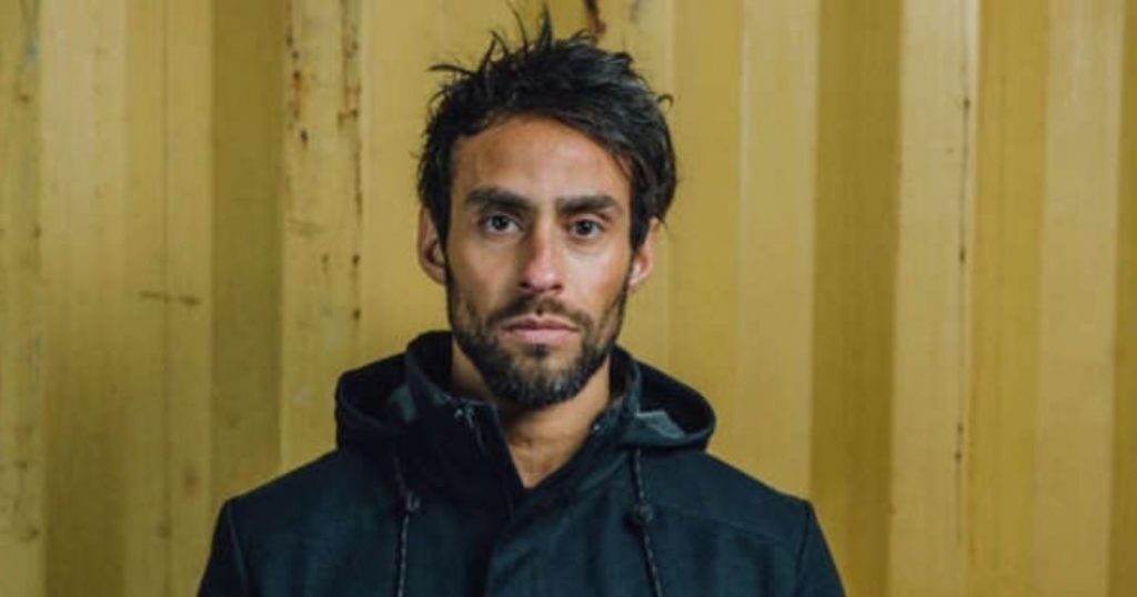 “Estaba alterado y no quiso ir”: Carabinero objeta versión de Jorge Valdivia tras polémico control policial