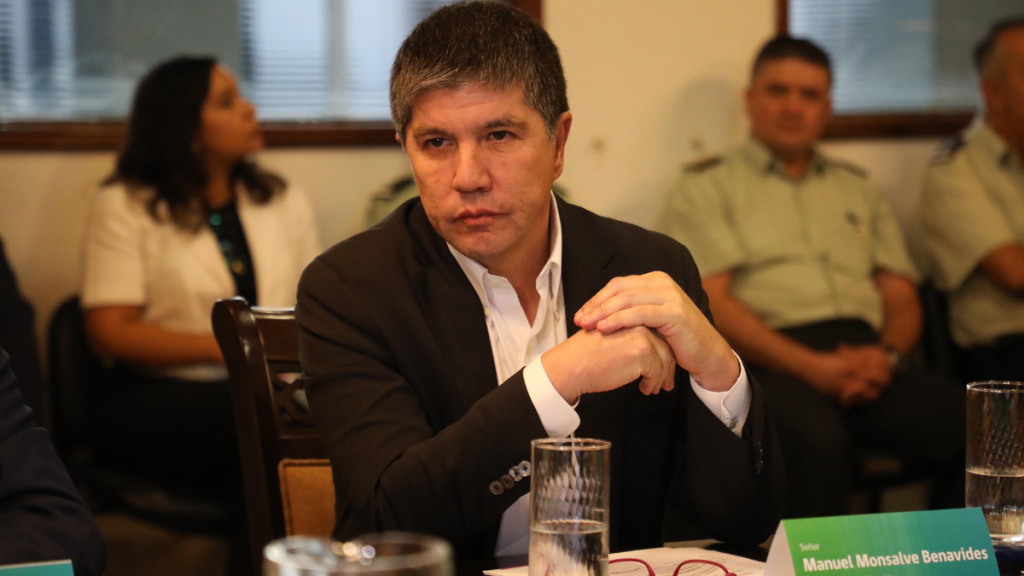 Suspensión de clases por narco funeral en Valparaíso: Subsecretario Monsalve dice que “no fue una buena decisión”