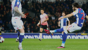 Continúa en racha: Ben Brereton marca un golazo para el Rovers en la Championship