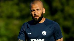 Ex esposa de Dani Alves lo visita en prisión: 