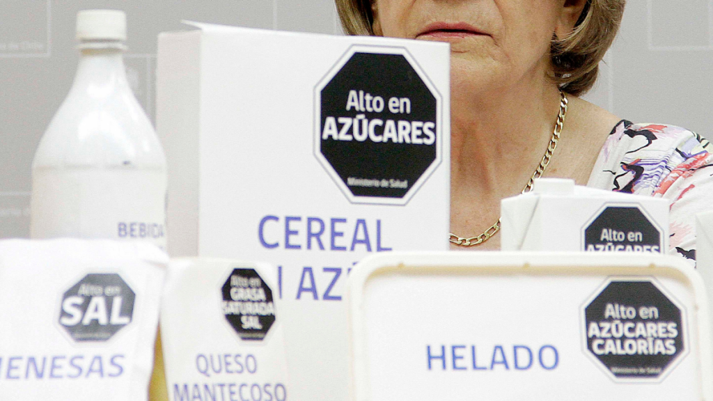 Senadores proponen proyecto para etiquetar alimentos ultraprocesados