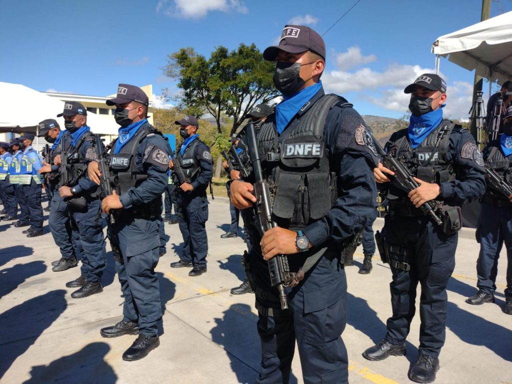 Presidenta de Honduras seguirá el plan de Bukele: Construirá dos cárceles de “máxima seguridad”