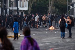 8M: Se registran incidentes aislados en marcha que se realiza en la Alameda