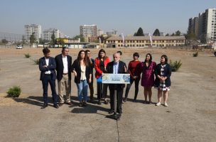 Ministro Montes anuncia la compra de terreno de Ciudad del Niño para construcción de viviendas