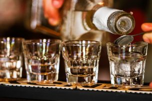 Pisco chileno es elegido entre los 50 mejores licores del mundo: Superó al pisco peruano