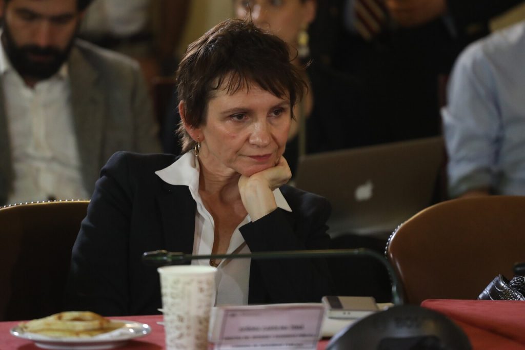 Presidente de RN declina de hablar de posible acusación constitucional contra ministra Tohá