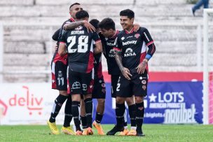 Ñublense vuelve al triunfo ante un Palestino que no levanta cabeza