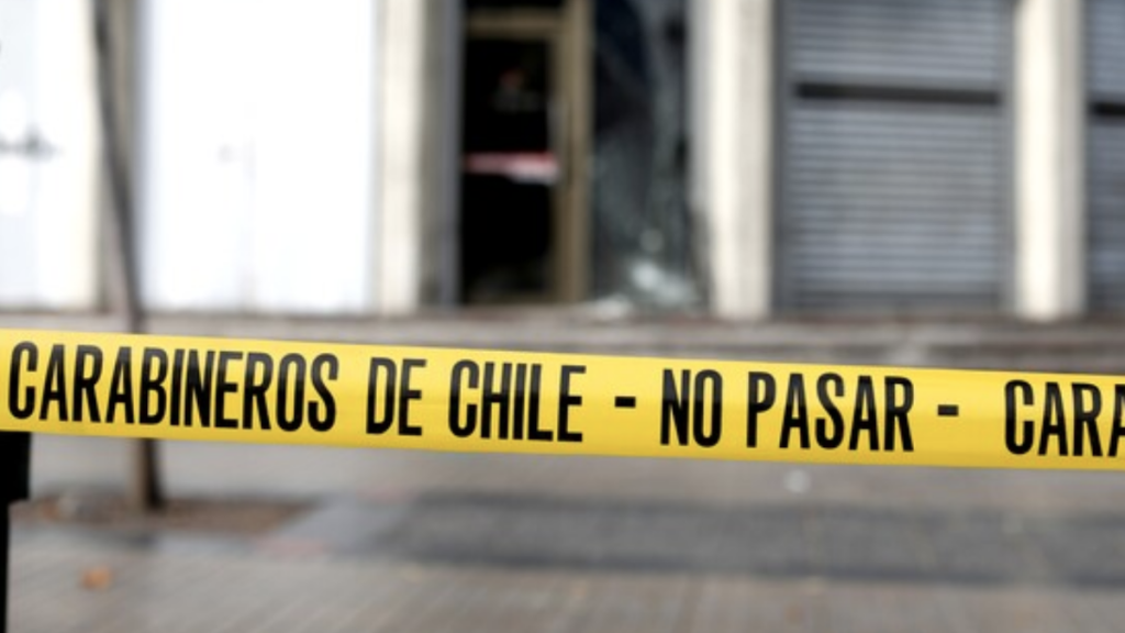 La Pintana: Hombre muere tras recibir un disparo en el exterior de una botillería