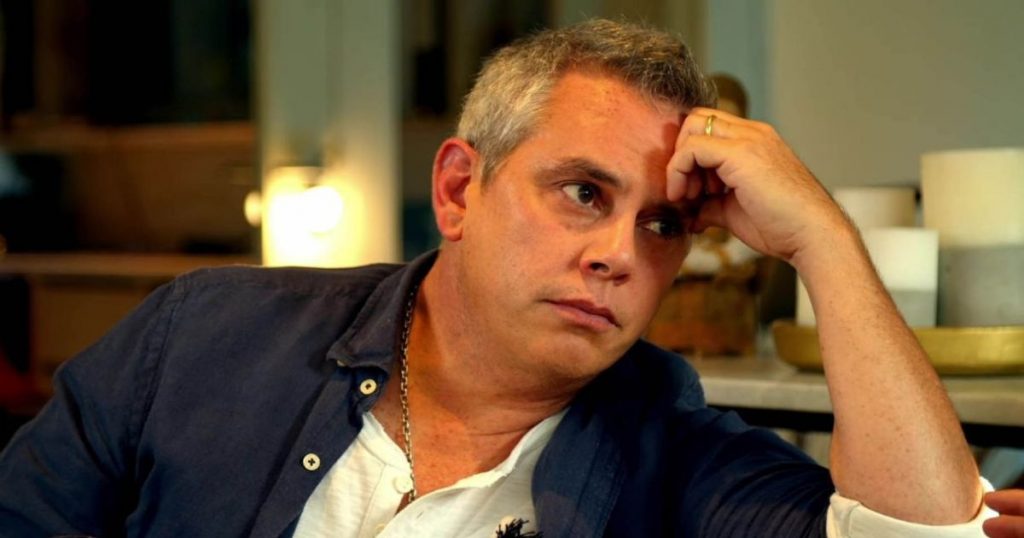 La furia de Viñuela tras recibir parte de tránsito: “Es típico de un hue… mala onda”