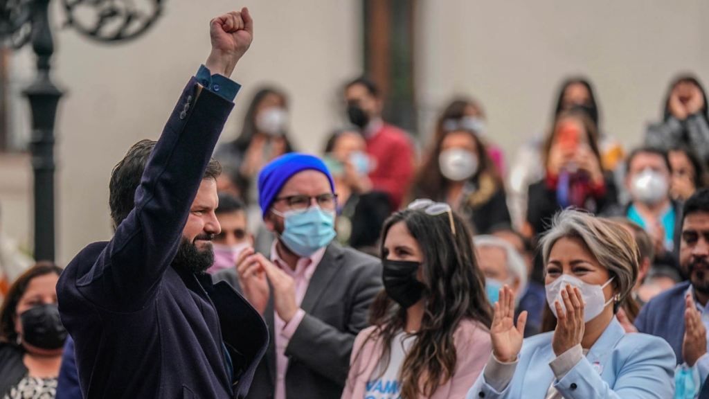 Presidente Boric tras aprobación de las 40 horas laborales: “Un proyecto profamilia que apunta al buen vivir de todas y todos”