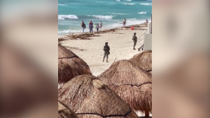 México: Tres personas mueren tras tiroteo en zona turística de Cancún