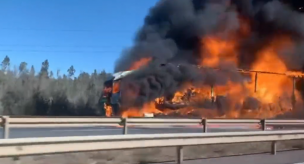 Ataque incendiario en La Araucanía deja a camión quemado