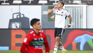 Colo-Colo no luce, pero gana y celebra en un silente Monumental