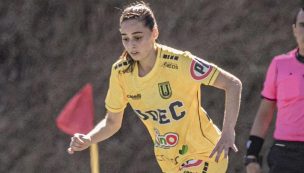 Gran susto en el fútbol femenino: jugadora de la UdeC se desvanece en pleno partido