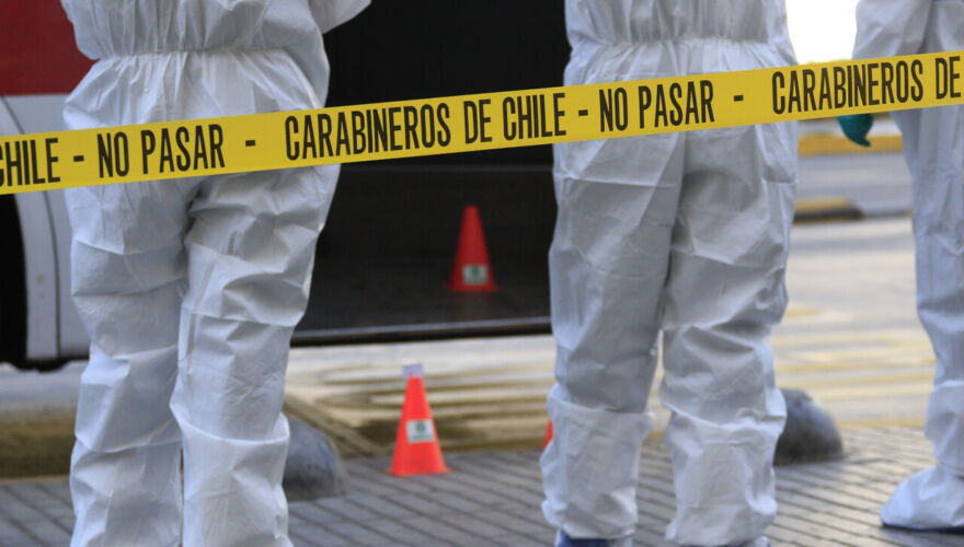 Fiscalía detalla hallazgo de cuerpo en la Alameda: “Está decapitado y mantiene sus manos atadas”