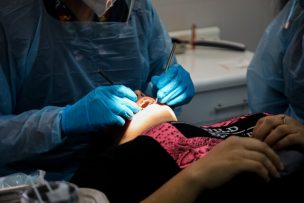 Adolescente de 15 años muere tras acudir a un procedimiento dental en una clínica de Puerto Montt