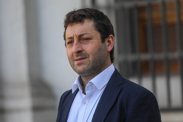 Diputado Coloma por plan “Gas para Chile”: “Faltó una planificación mínima de Excel”