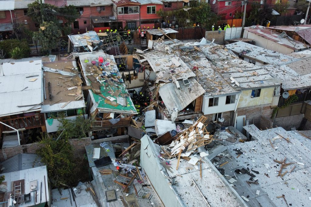 Explosión en Lo Barnechea: Aumentan a tres los heridos en riesgo vital