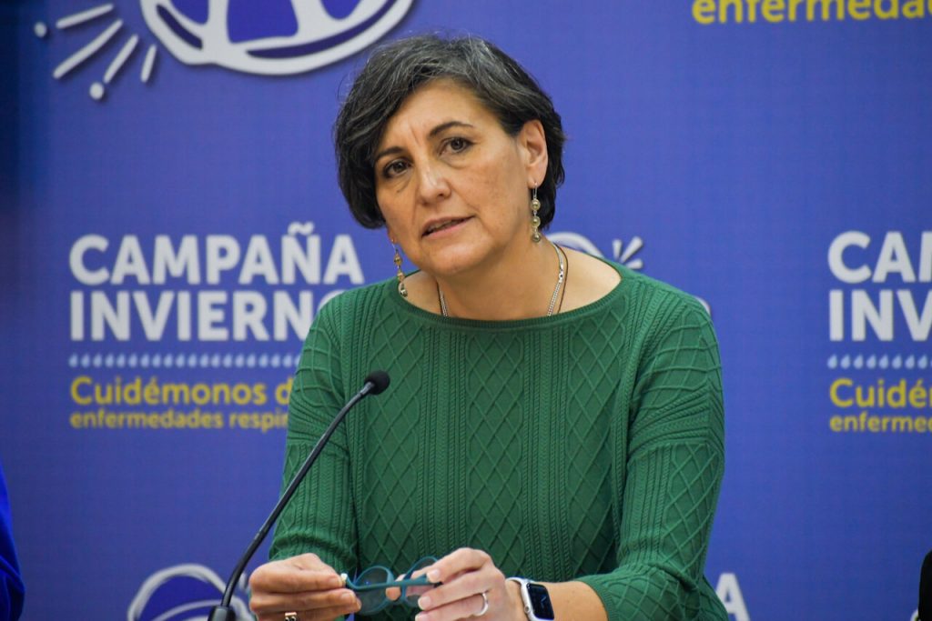 Ministra Aguilera por irregularidades en listas de espera: “La primera responsabilidad es de los establecimientos”