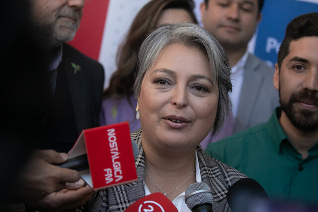 Ministra Jara afirma que salida de subsecretario fue por acoso y no por diferencias políticas: “Habían problemas de convivencia interna”
