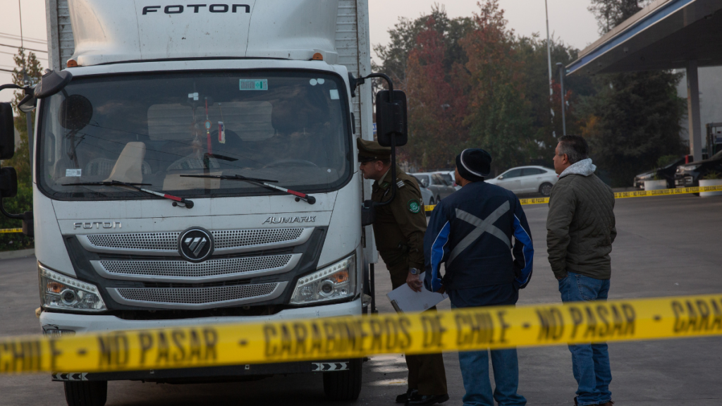 CNTC condena asalto a camionero que resultó baleado en Maipú: “El crimen organizado está desbordado en Chile”