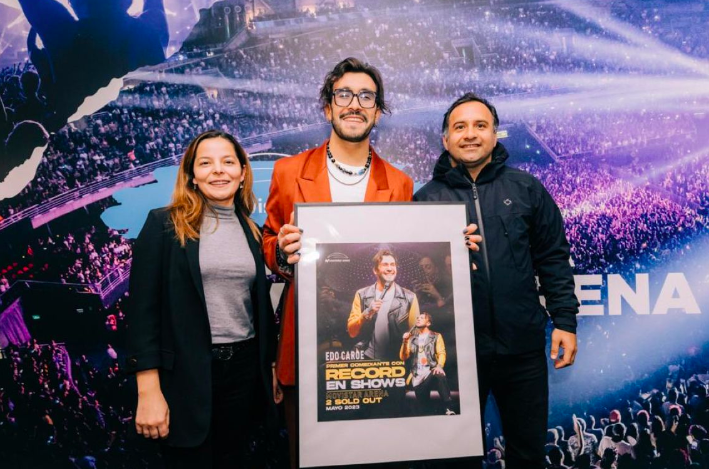 Movistar Arena le dio importante reconocimiento a Edo Caroe tras sus exitosas presentaciones