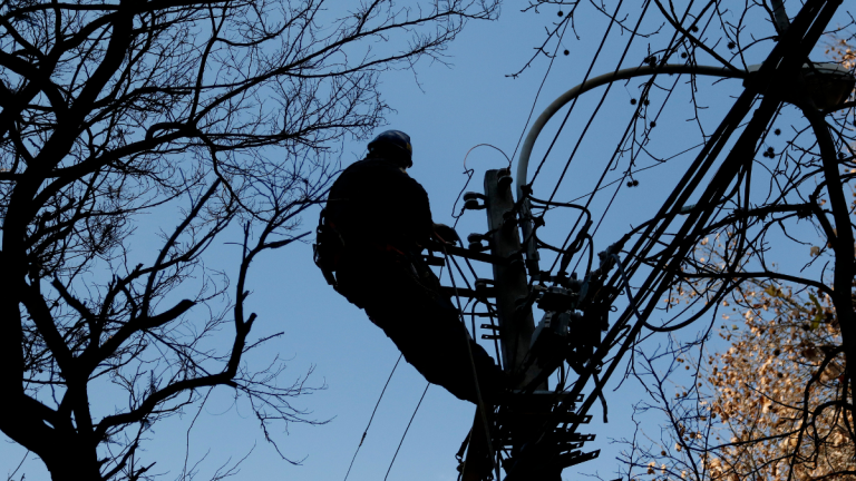 Corte de luz afectará a tres comunas de la Región Metropolitana