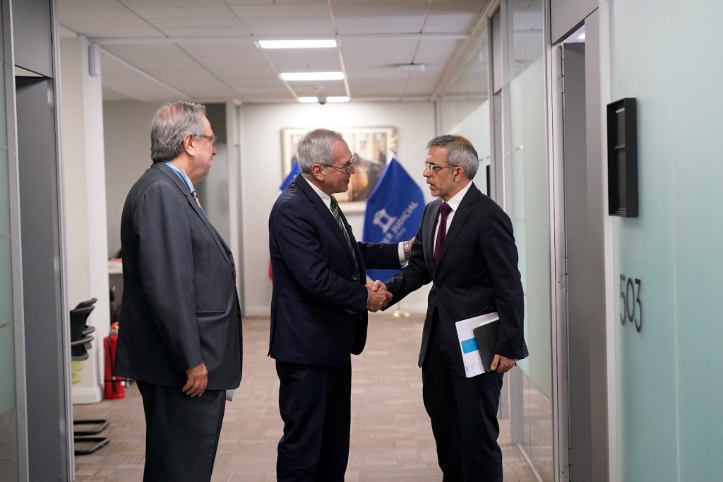 Presidente de la Corte Suprema y ministro de Justicia se reunieron para avanzar en agenda conjunta