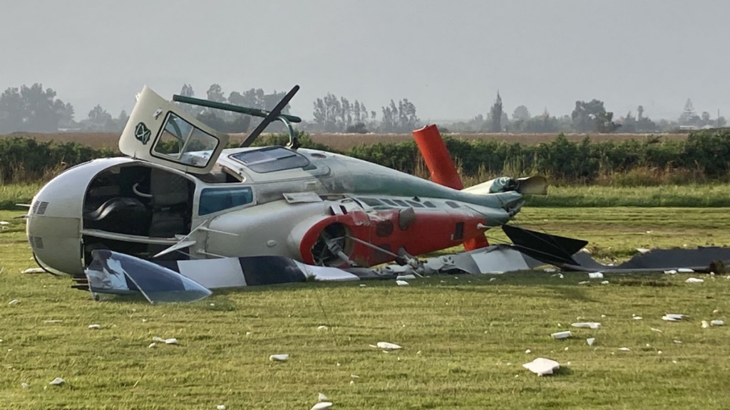 Helicóptero de Carabineros capotó en Melipilla: La institución detalla que los tres lesionados “están sin riesgo vital”
