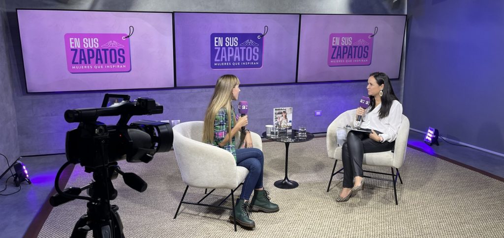 Carol Bown protagoniza nuevo programa en Agricultura: “En Sus Zapatos”