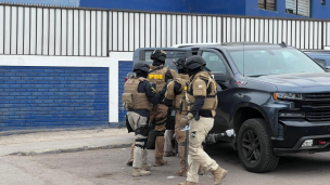 Operativo con 200 detectives en Iquique y Alto Hospicio: Allanan 20 viviendas y detienen a miembros de la 